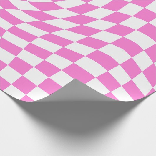 Afgekookte cheques met roze en witte retro cadeaupapier (Hoek)