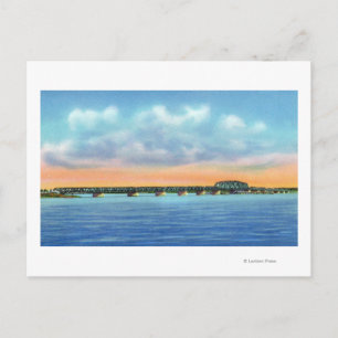 Afgelegen Uitzicht van het meer van de New Bridge Briefkaart