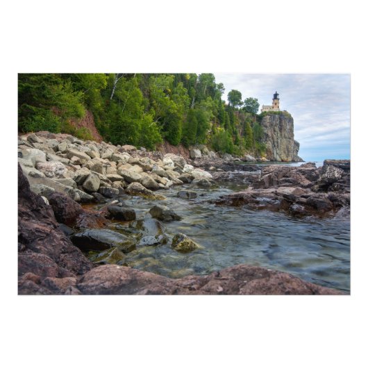 Afgelegen Uitzicht van Split Rock Lighthouse Foto Afdruk (Voorkant)