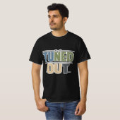 Afgestemd — Schoon Streetwear Statement T-shirt (Voorkant volledig)