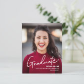 Afgestudeerd aan de Economische Universiteit met f (Staand voorkant)