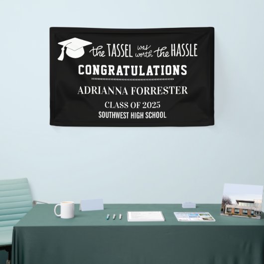 Afgestudeerd | De tasel was het gedoe waard Spandoek (Beurs)