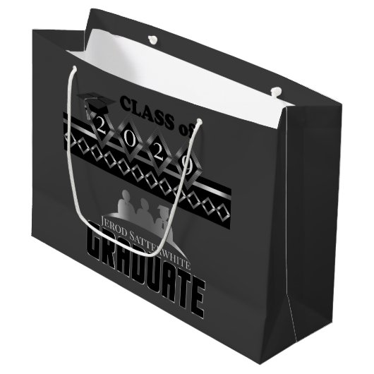 Afgestudeerd - Doe-het-zelf Jaar en Naam -  Groot Cadeauzakje (Voorkant Gekanteld)