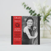 Afgestudeerd meisje Rood en Zwart Grote foto Afstu Aankondiging (Staand voorkant)
