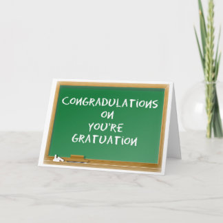 Afgestudeerd.  Misspeld.  Grappig Kaart