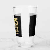 Afgestudeerde afgestudeerden 2025 afstuderen senio glas (Links)