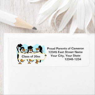 Afgestudeerde dansende pinguïns met banner etiket