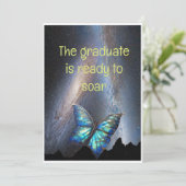 Afgestudeerde is klaar om te vliegen aankondiging (Staand voorkant)