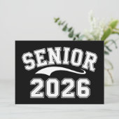 Afgestudeerde van de klas van 2026 met 26 afgestud kaart (Staand voorkant)