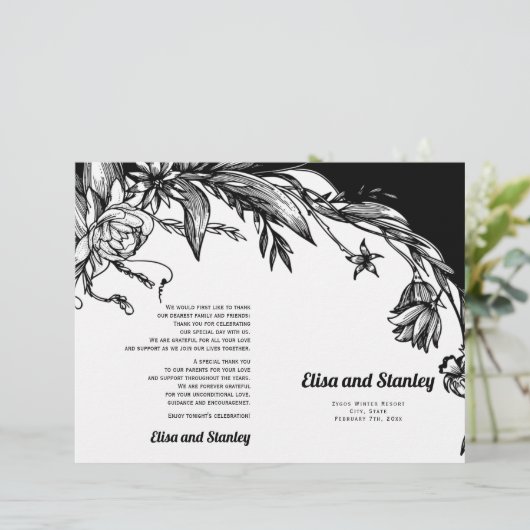 Afgevouwen programma voor zwarte en witte bloemen (Staand voorkant)