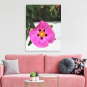 Afgezonderd in Floral Canvas Print (Insitu (Woonkamer))