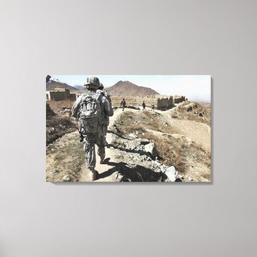 Afghaans nationaal leger en Amerikaanse soldaten Canvas Afdruk (Voorkant)