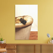 Afghaanse hond ligt op sofa canvas afdruk (Insitu (Woonkamer))