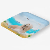 Afghaanse hond op strand papieren bordje (Gebogen)