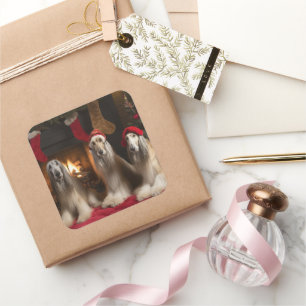 Afghaanse windhond bij de open haard Kerstmis Vierkante Sticker