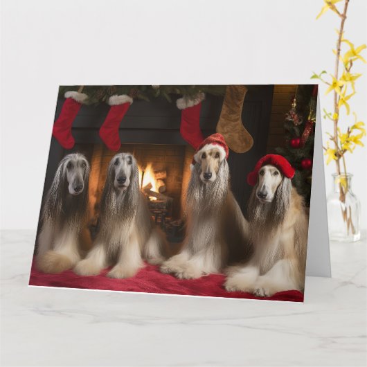 Afghan Hound bij de open haard Kerstmis Kaart (Gele Bloem)