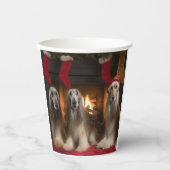 Afghan Hound bij de open haard Kerstmis Papieren Bekers (Voorkant)