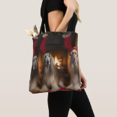 Afghan Hound bij de open haard Kerstmis Tote Bag (Dichtbij)