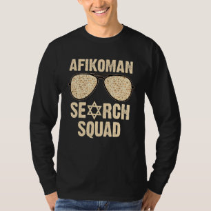 Afikoman Search Squad Funny Passover Seder Sunglas T-shirt