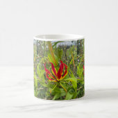 Africa Flame Lily 15 Oz Koffie Mok (Center)