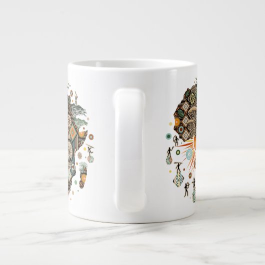 Africa Map Decorative Tribal Elements Pattern Grote Koffiekop (Achterkant)