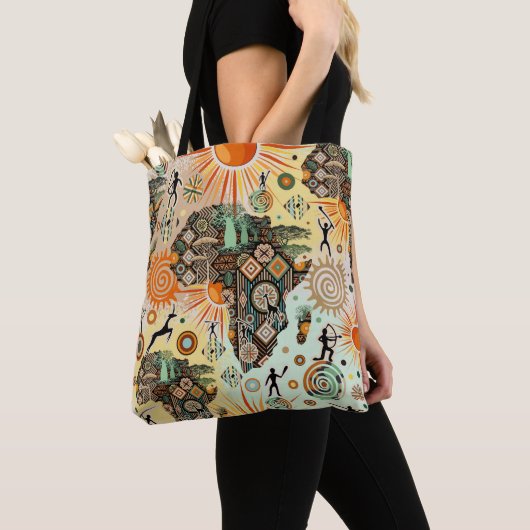 Africa Map Decorative Tribal Elements Pattern Tote Bag (Dichtbij)