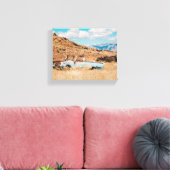Africa Savannah Grass Old Car Mountains Canvas Afdruk (Insitu (Woonkamer))