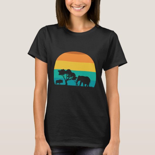 Africa Sunset with Elephant and Gnu Retro T-shirt (Voorkant)