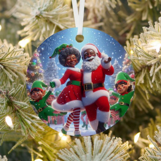 African American Mr & Mrs Claus Metalen Ornament (Insitu)