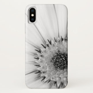 African Daisy Monochrome Floral Case-Mate iPhone Case