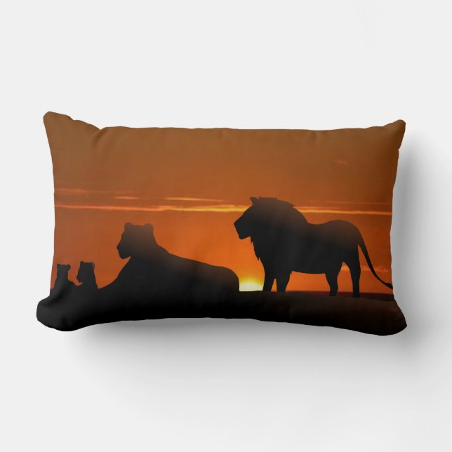 African Lion and Kuba Cloth Kussen (Voorkant)