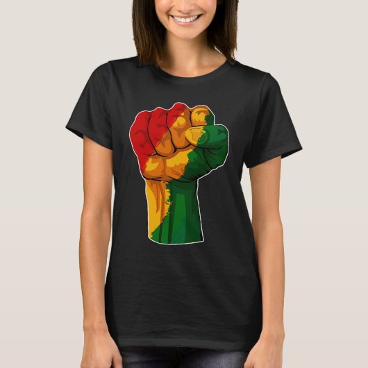 African Rising Hand Fist Black History Month BLM A T-shirt (Voorkant)
