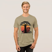 African Streetwear Baobab Tree & Gazelle Graphic Tri-Blend Shirt (Voorkant volledig)