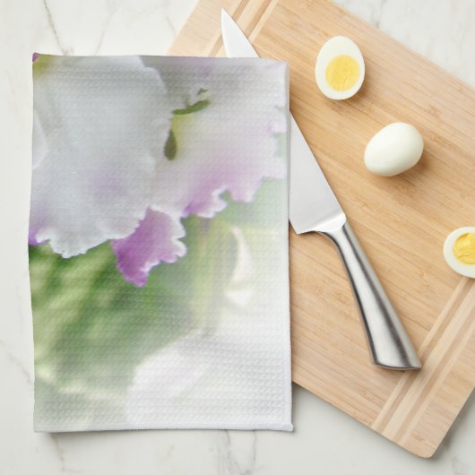 African Violet Blossom Theedoek (Quarter Fold)