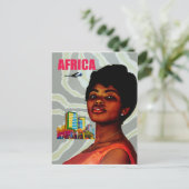 Afrika. Afrikaanse vrouw en grote stad achter, fot Briefkaart (Staand voorkant)