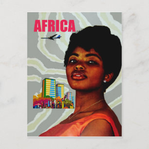 Afrika. Afrikaanse vrouw en grote stad op achtergr Briefkaart