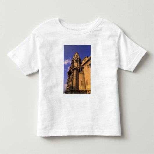Afrika, Egypte, Caïro, Heliopolis. Baron's Kinder Shirts (Voorkant)