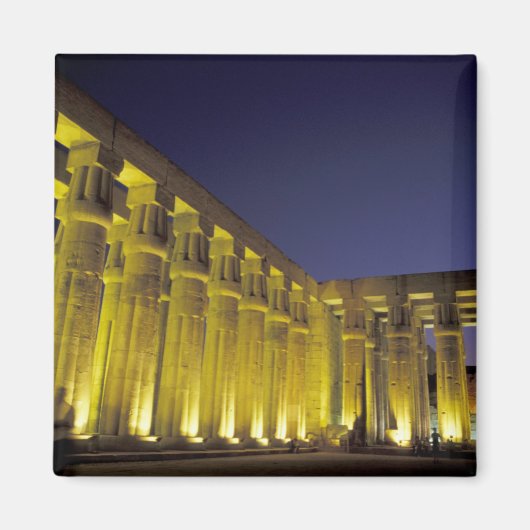 Afrika, Egypte, Luxor. Sun Court of Amenhotep Magneet (Voorkant)