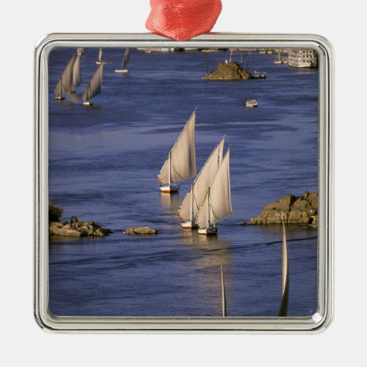 Afrika, Egypte, Opper-Egypte, Aswan. Feluccas Metalen Ornament (Voorkant)