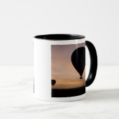 Afrika, Kenia, Masai Mara. Twee ballonglide Mok (Voorkant rechts)