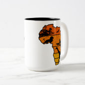 Afrika Map African Safari | Giraffe van leder | VI Tweekleurige Koffiemok (Voorkant rechts)