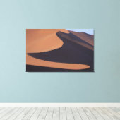 Afrika, Namibië, Namibwoestijn. Sossusvlei. Canvas Afdruk (Insitu (Houten vloer))