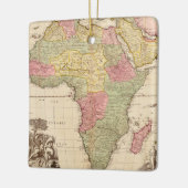 Afrika ongeveer 1725 keramisch ornament (Links)
