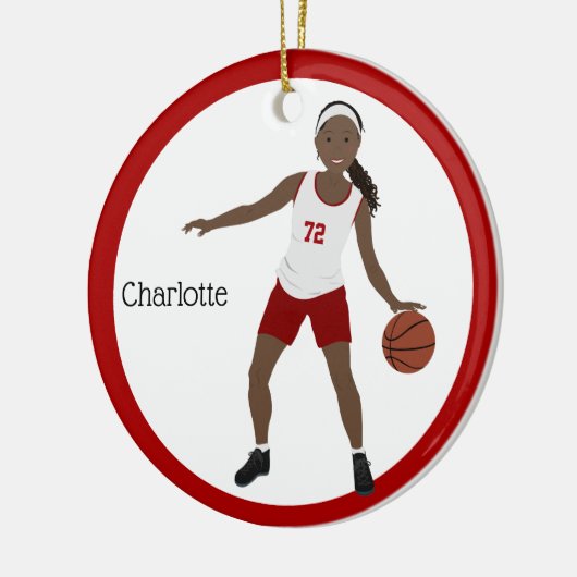 Afrikaans-Amerikaans Basketbalmeisje in rood en wi Keramisch Ornament (Links)