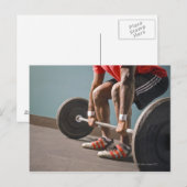 Afrikaans-Amerikaans man werkt de gymzaal uit Briefkaart (Voorkant / Achterkant)