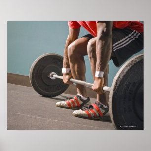 Afrikaans-Amerikaans man werkt de gymzaal uit Poster