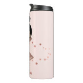 Afrikaans-Amerikaans meisje met een bloem, roze Thermosbeker (Geroteerd rechts)