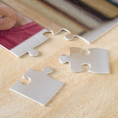 Afrikaans-Amerikaanse jongen die boek selecteert Legpuzzel (Zijkant)