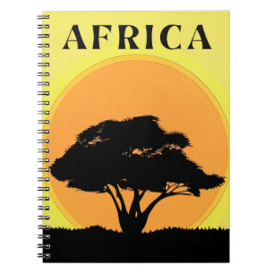 Afrikaanse acaciaboom tegen een Oranje zonsonderga Notitieboek