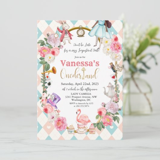 Afrikaanse Amerikaanse Alice in Wonderland Uitnodi Kaart (Staand voorkant)